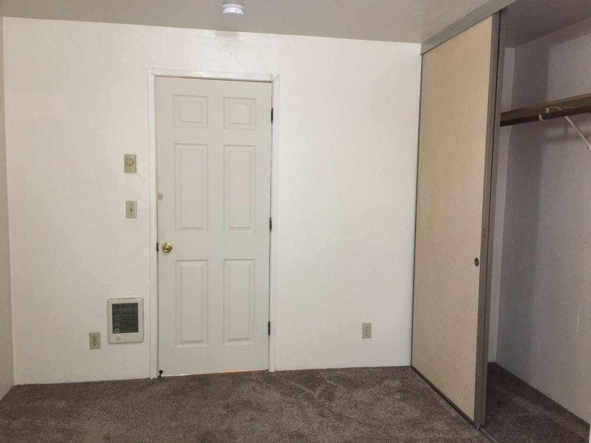 Apartment for rent at 1550 High St, Eugene, OR 97401