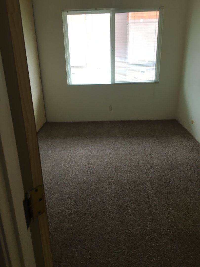 Apartment for rent at 1550 High St, Eugene, OR 97401
