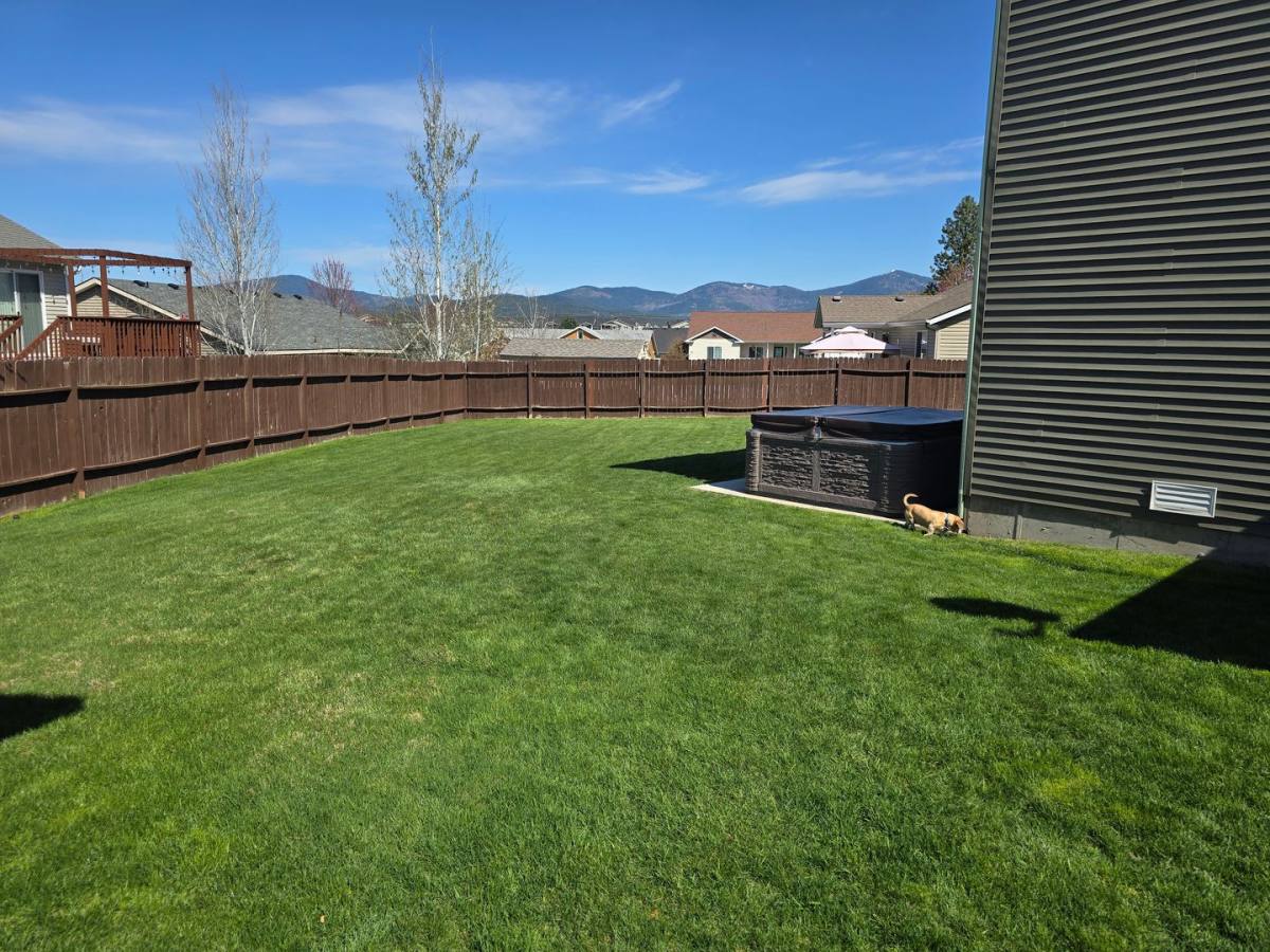 House for rent at 3733 N Cleveland Court, Post Falls, ID 83854