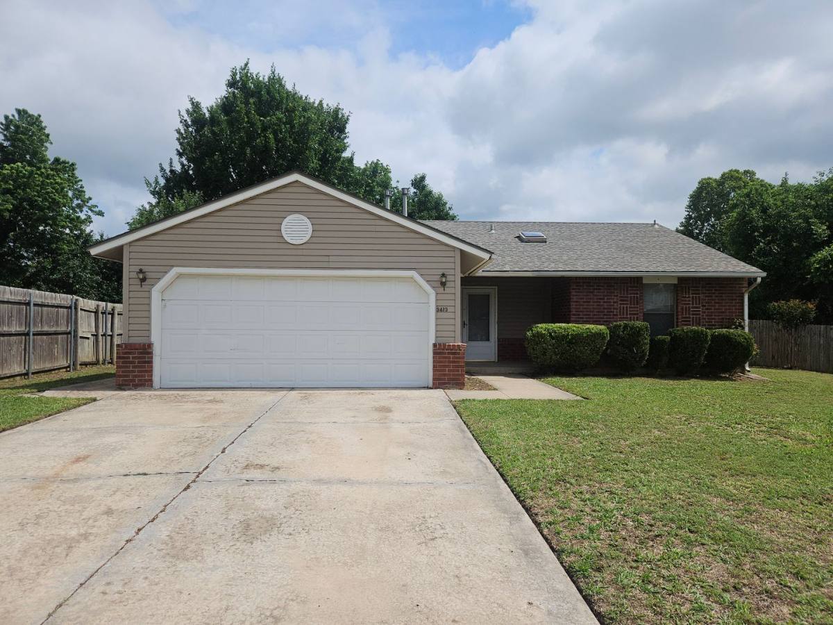 House for rent at 3413 Pathway Circle, Norman, OK 73072