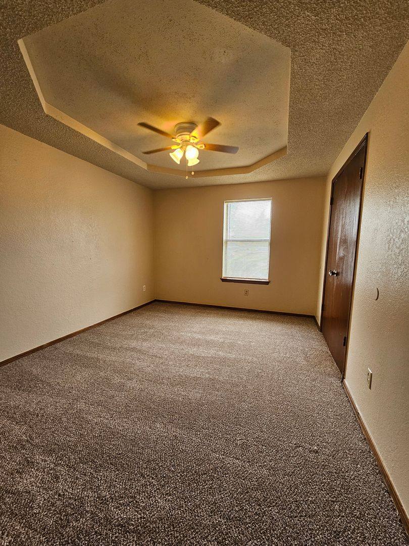 House for rent at 3413 Pathway Circle, Norman, OK 73072