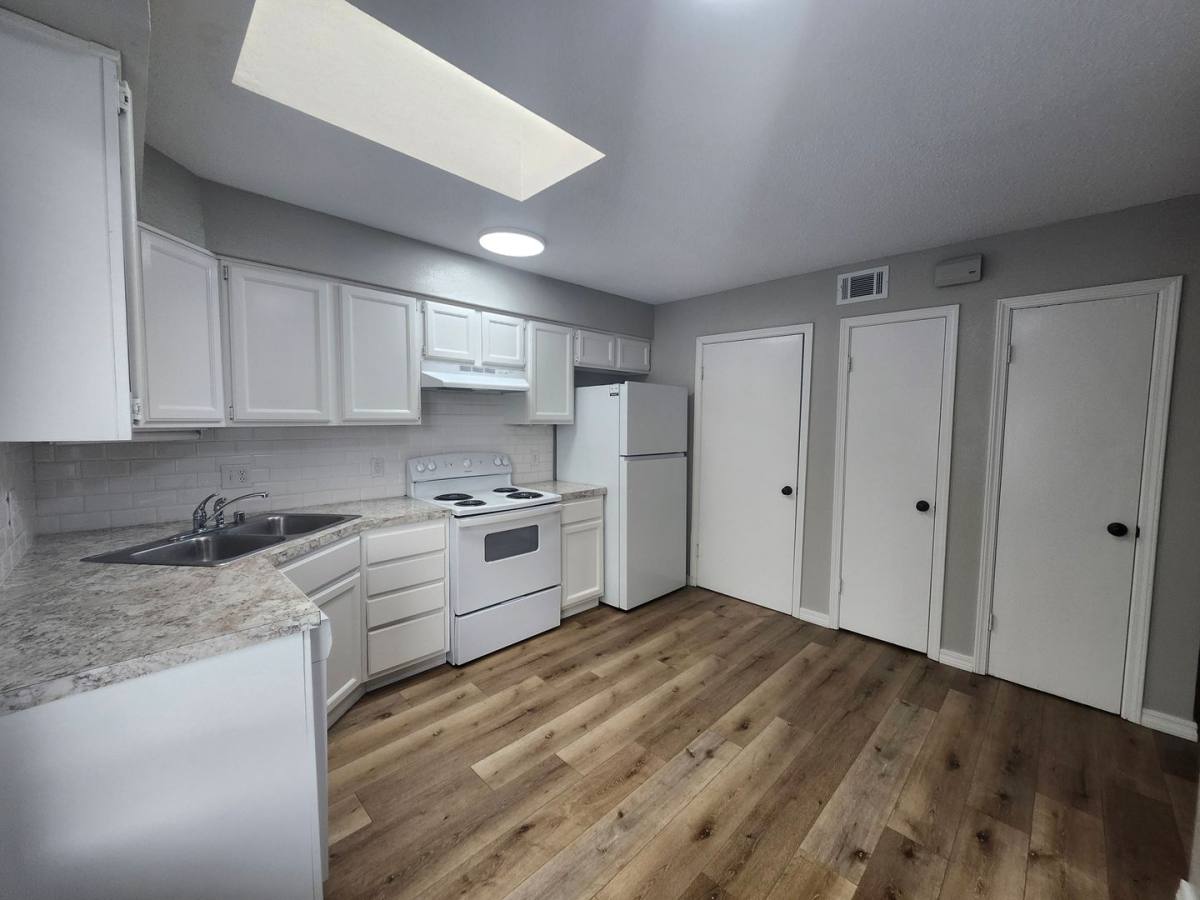 Apartment for rent at 2750 W D St, Russellville, AR 72801