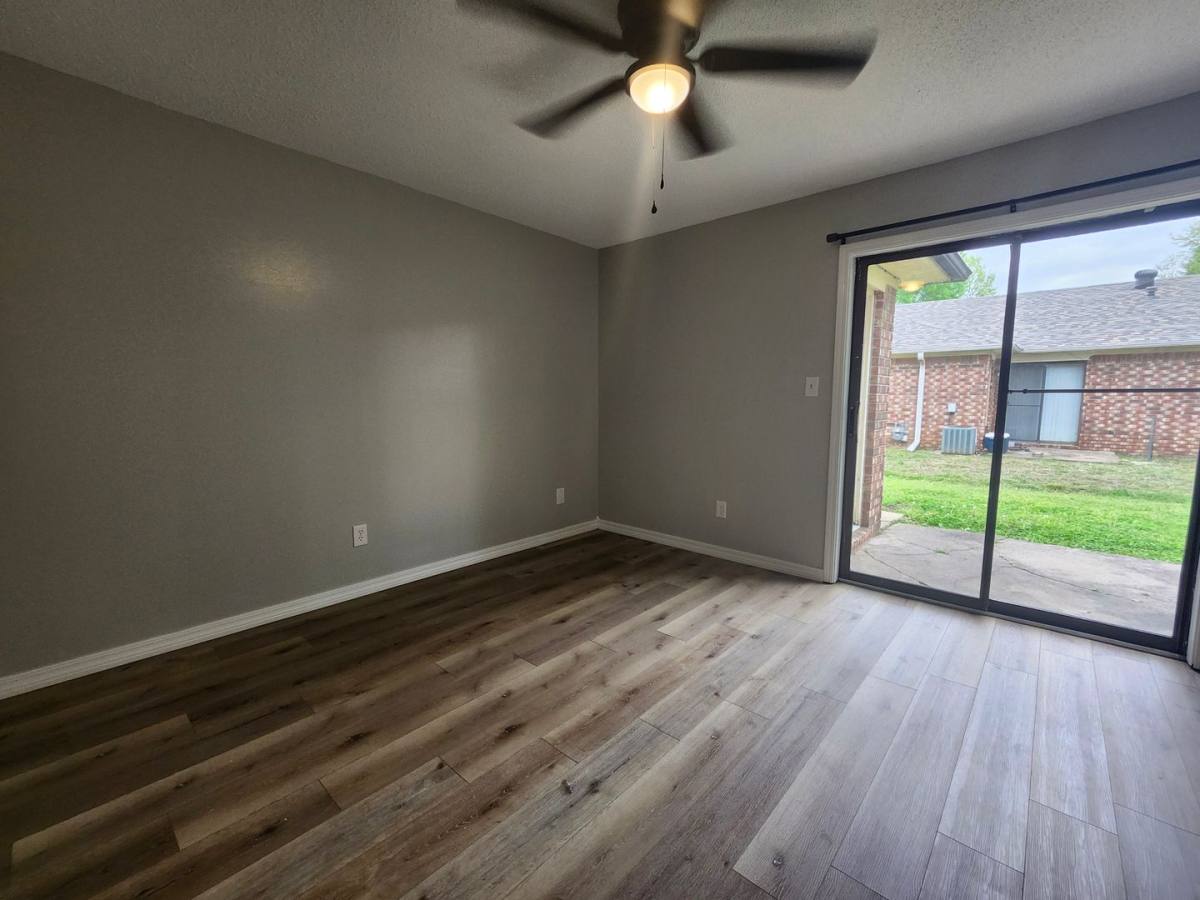 Apartment for rent at 2750 W D St, Russellville, AR 72801
