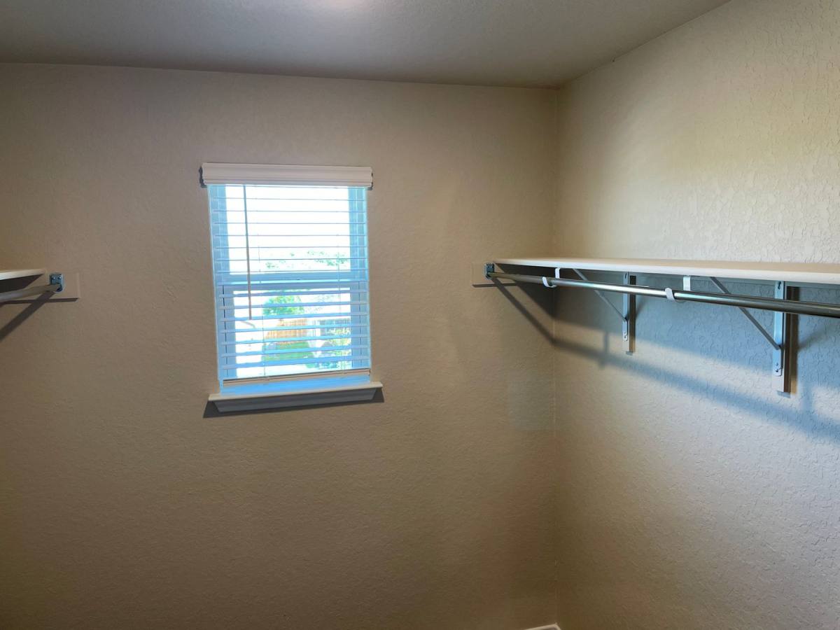 House for rent at 13121 Candace Way, Saint Hedwig, TX 78152