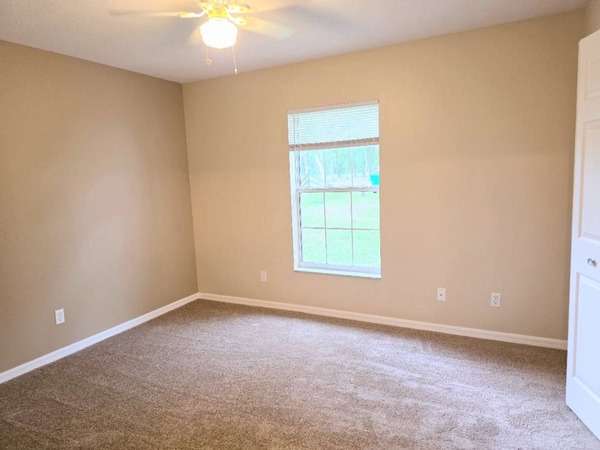 House for rent at 9676 N Jourden Dr, Dunnellon, FL 34434