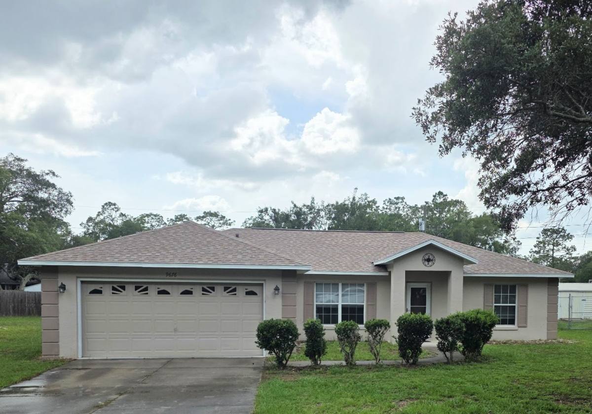 House for rent at 9676 N Jourden Dr, Dunnellon, FL 34434