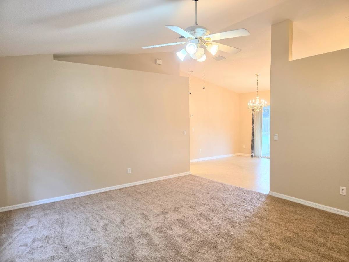 House for rent at 9676 N Jourden Dr, Dunnellon, FL 34434