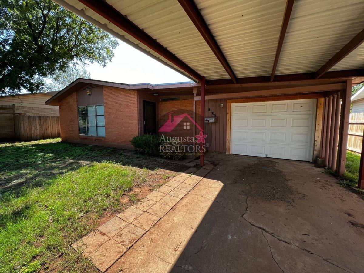 House for rent at 2105 N 8th St, Abilene, TX 79603