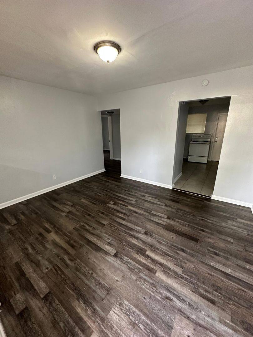Apartment for rent at 2002 Palafox St, Jacksonville, FL 32209