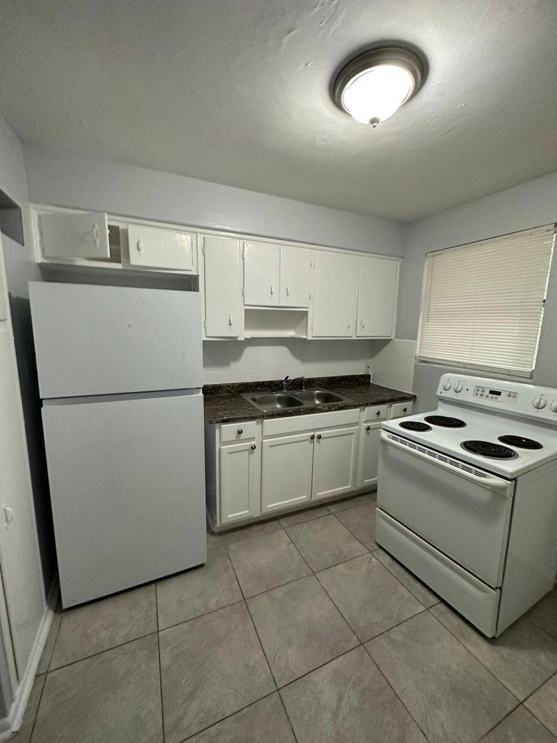Apartment for rent at 2002 Palafox St, Jacksonville, FL 32209