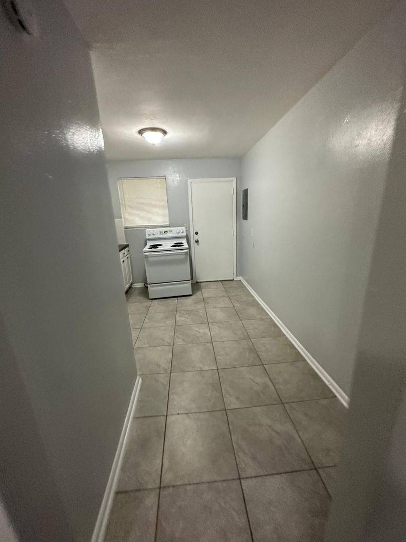 Apartment for rent at 2002 Palafox St, Jacksonville, FL 32209