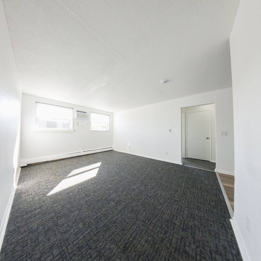 Apartment for rent at 1313 21st St, Des Moines, IA 50311