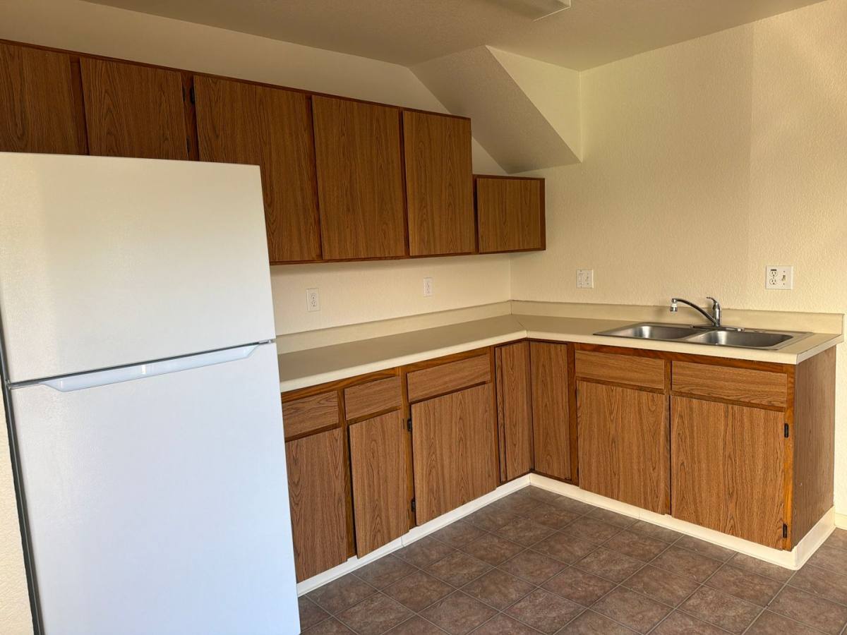 Apartment for rent at 719 California St, Eureka, CA 95501