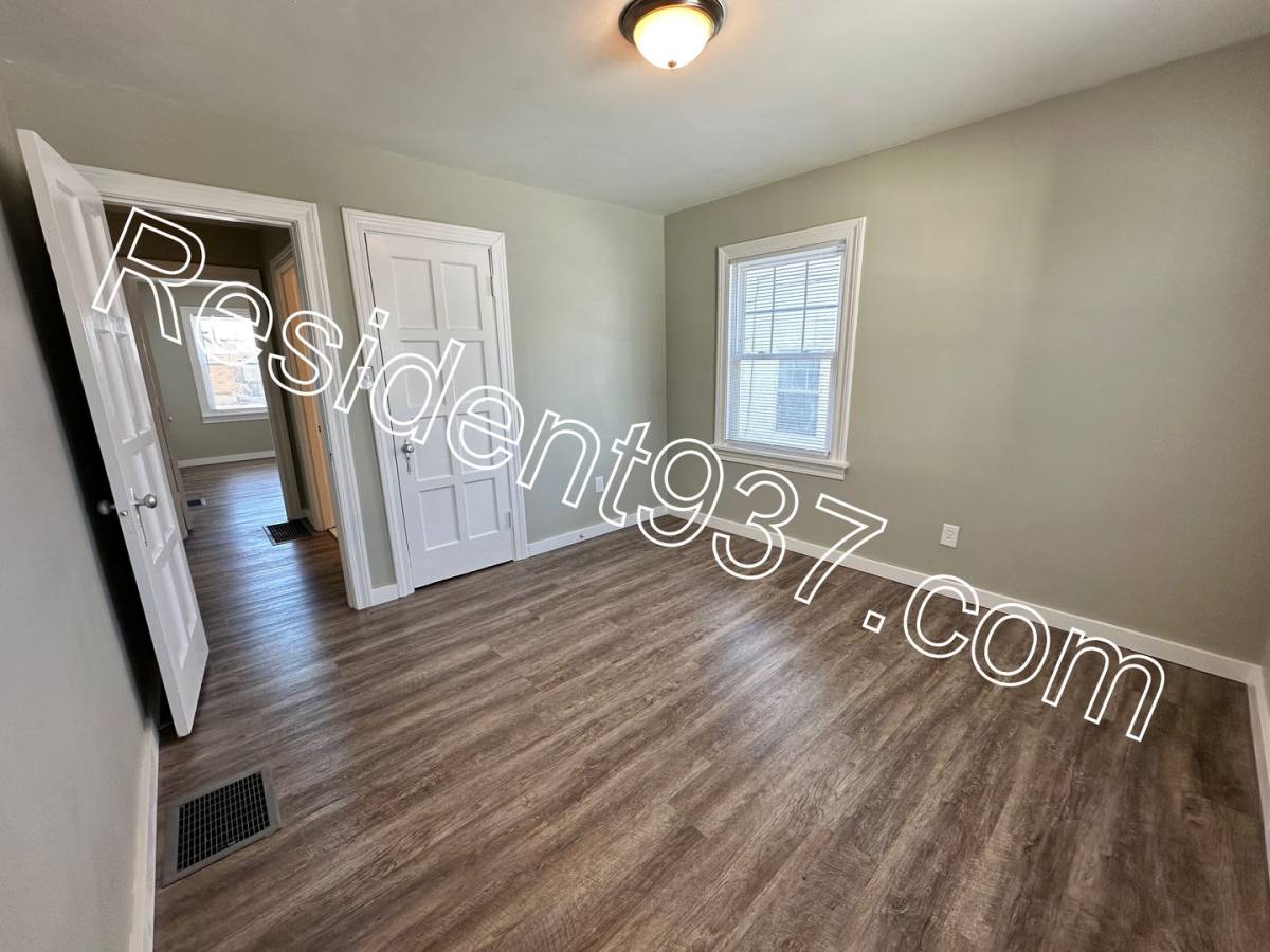 House for rent at 1659 Hearthstone Dr, Dayton, OH 45410