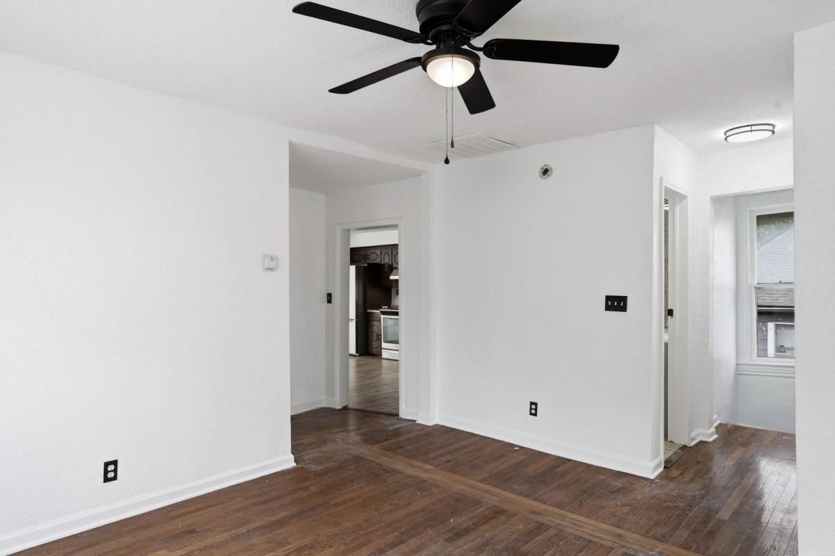 Apartment for rent at 220 Brooklyn Ave, Kansas City, MO 64124