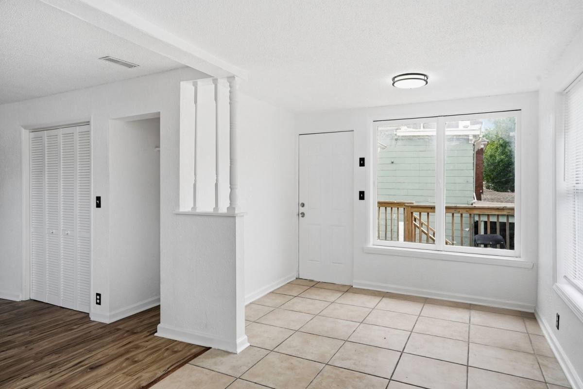 Apartment for rent at 220 Brooklyn Ave, Kansas City, MO 64124