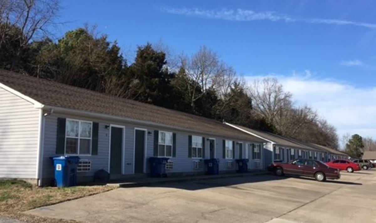 Apartment for rent at 1708 Brooklyn Dr, Murray, KY 42071