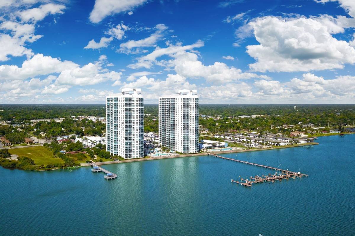 Apartment for rent at 231 Riverside Dr, Daytona Beach, FL 32117