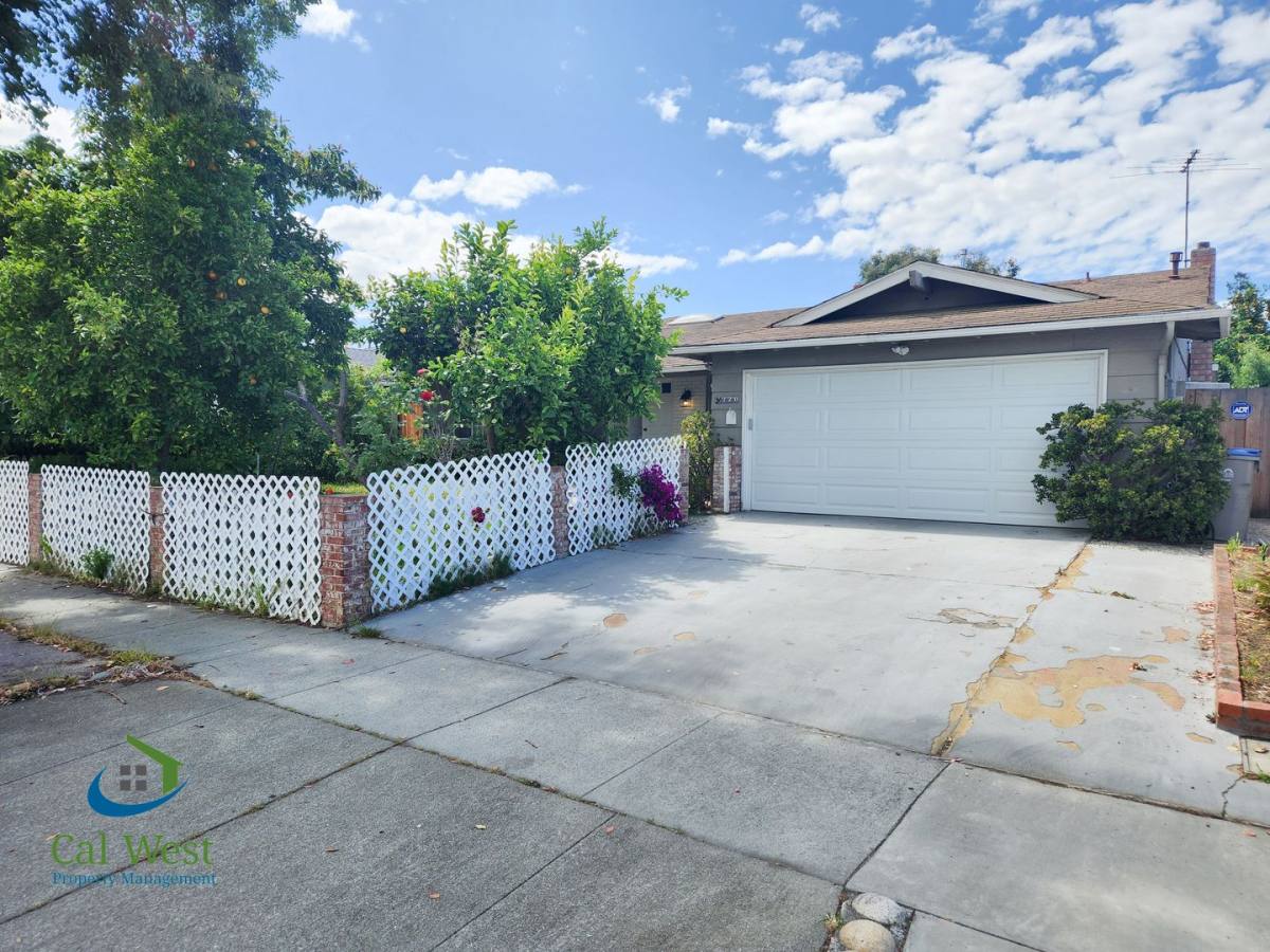 House for rent at 720 River Falls Dr, San Jose, CA 95111