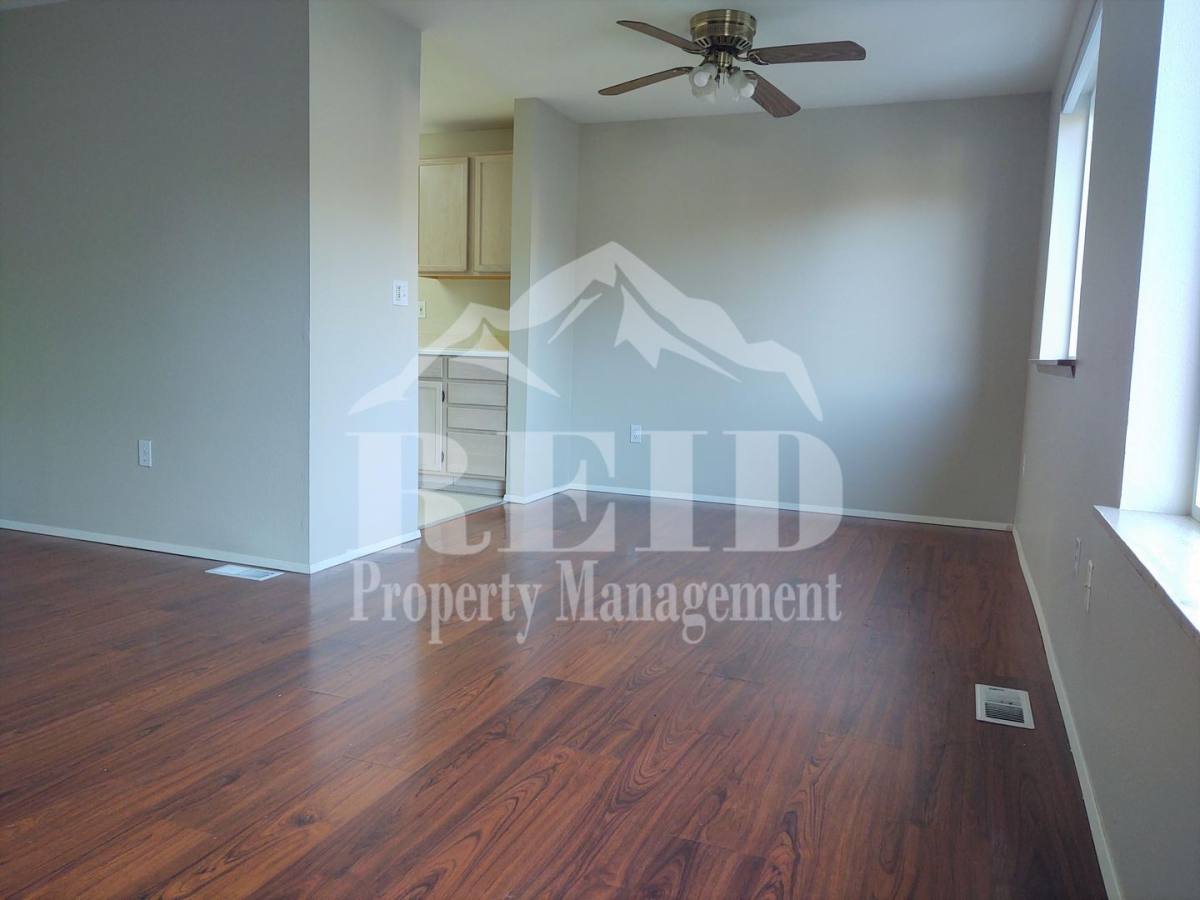 Townhouse for rent at 1313 Slate Lane NW, Silverdale, WA 98383
