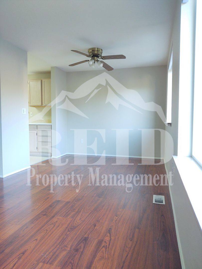 Townhouse for rent at 1313 Slate Lane NW, Silverdale, WA 98383
