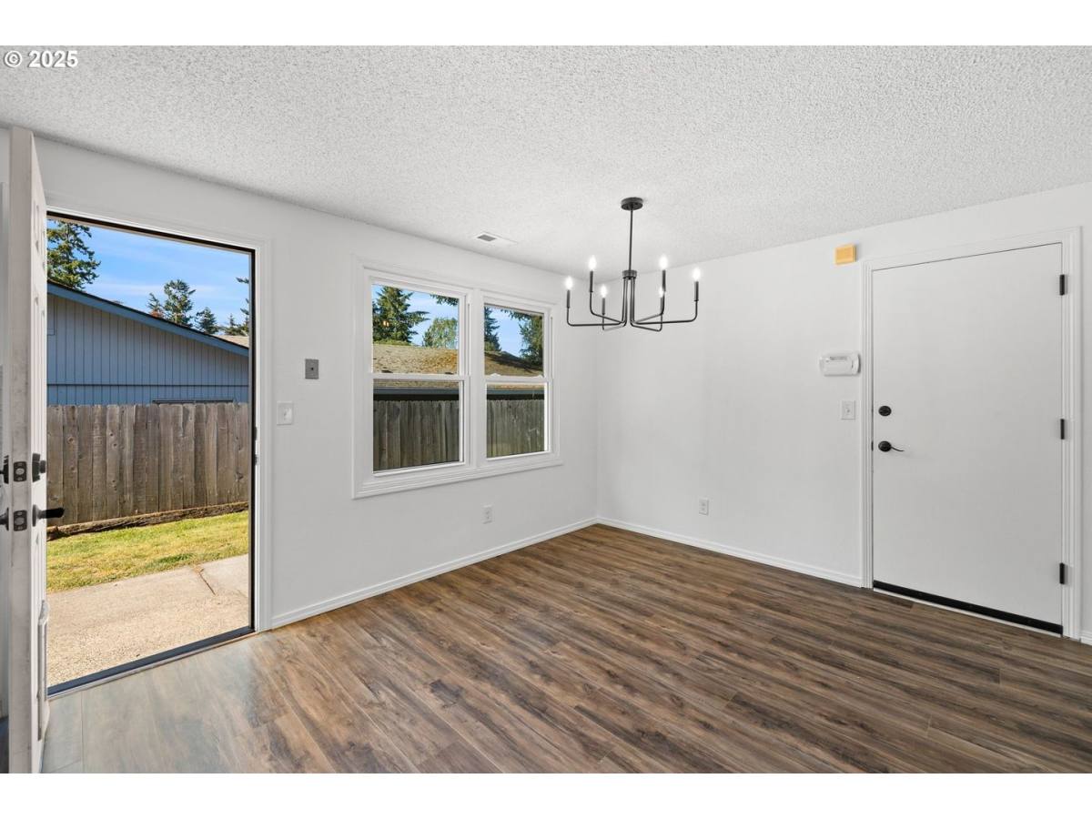 House for rent at 14103 SE McGillivray Blvd, Vancouver, WA 98683