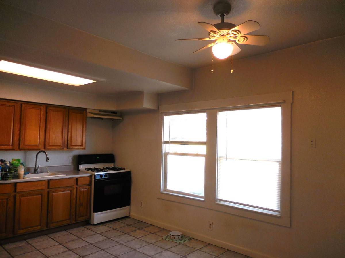 Apartment for rent at 301 Santa Clara Ave, Rio Vista, CA 94571