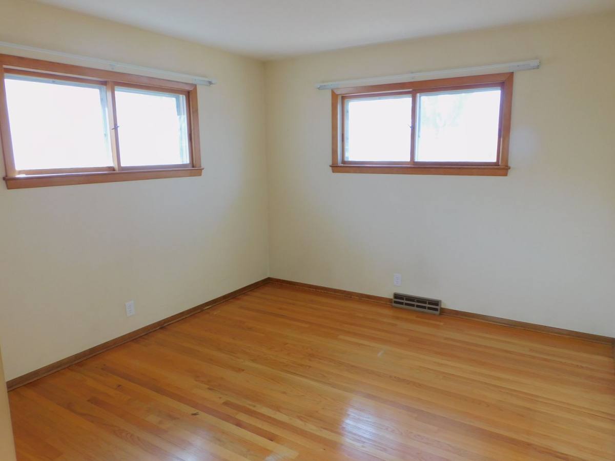 House for rent at 1133 N Howard Ave, Grand Island, NE 68803