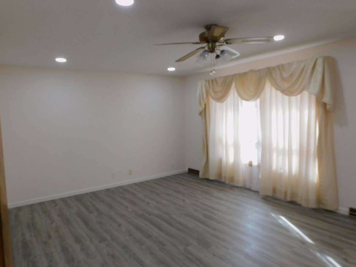 House for rent at 1133 N Howard Ave, Grand Island, NE 68803