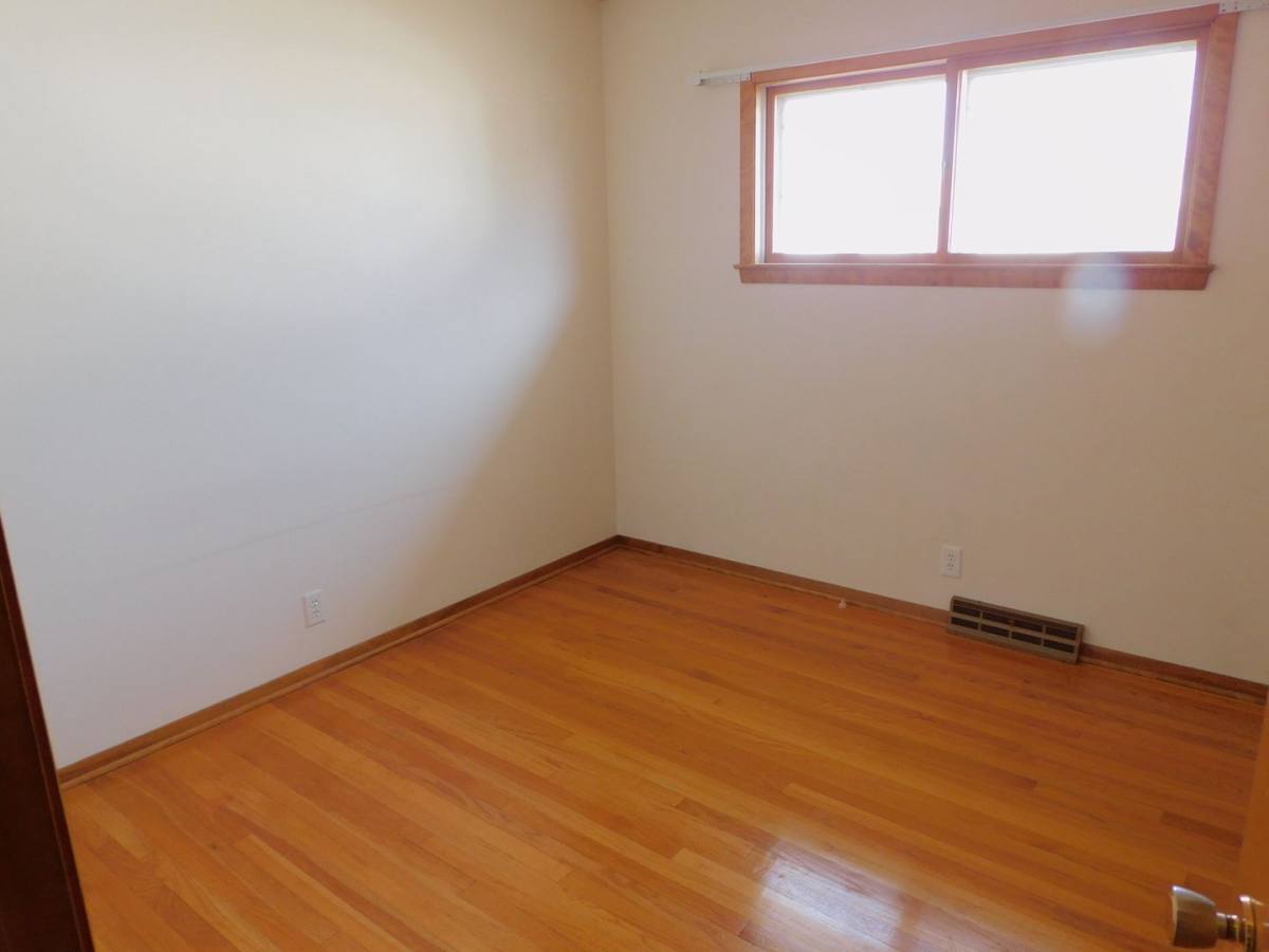 House for rent at 1133 N Howard Ave, Grand Island, NE 68803