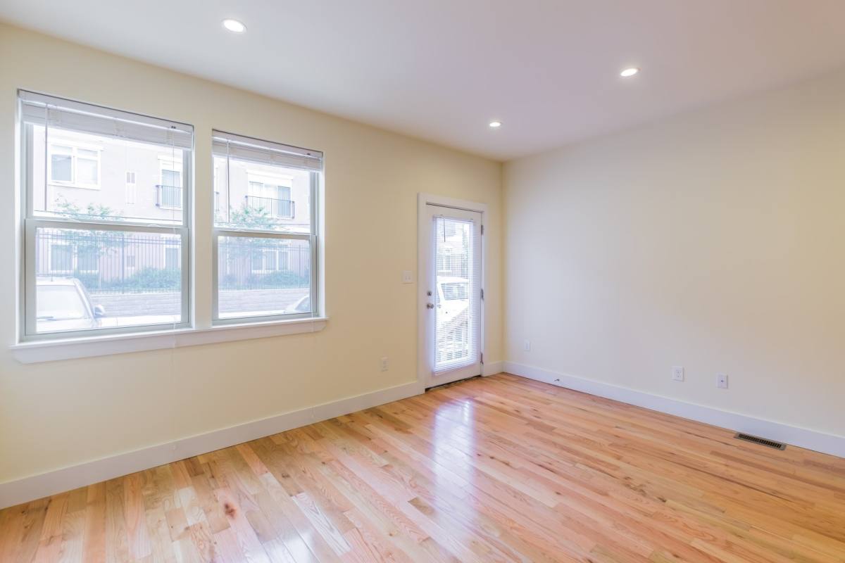 Apartment for rent at 1537 Ogden St, Philadelphia, PA 19130