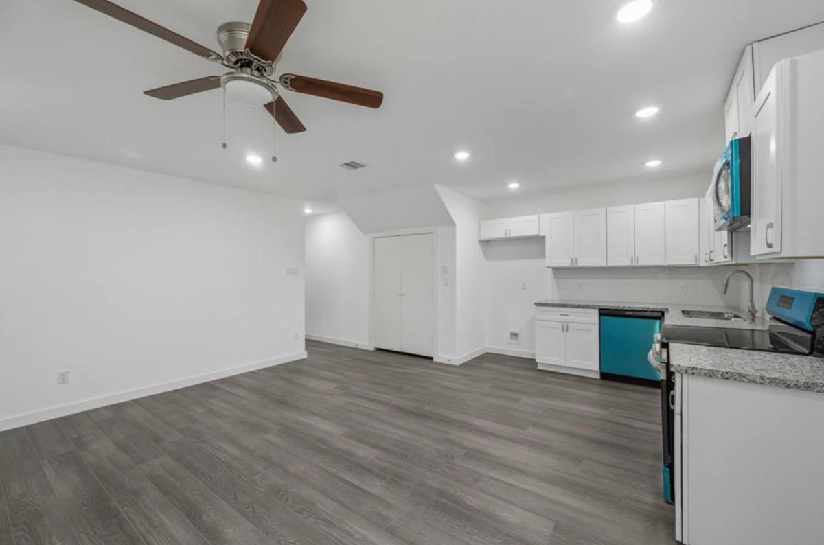 House for rent at 7804 Crestview Dr, Houston, TX 77028