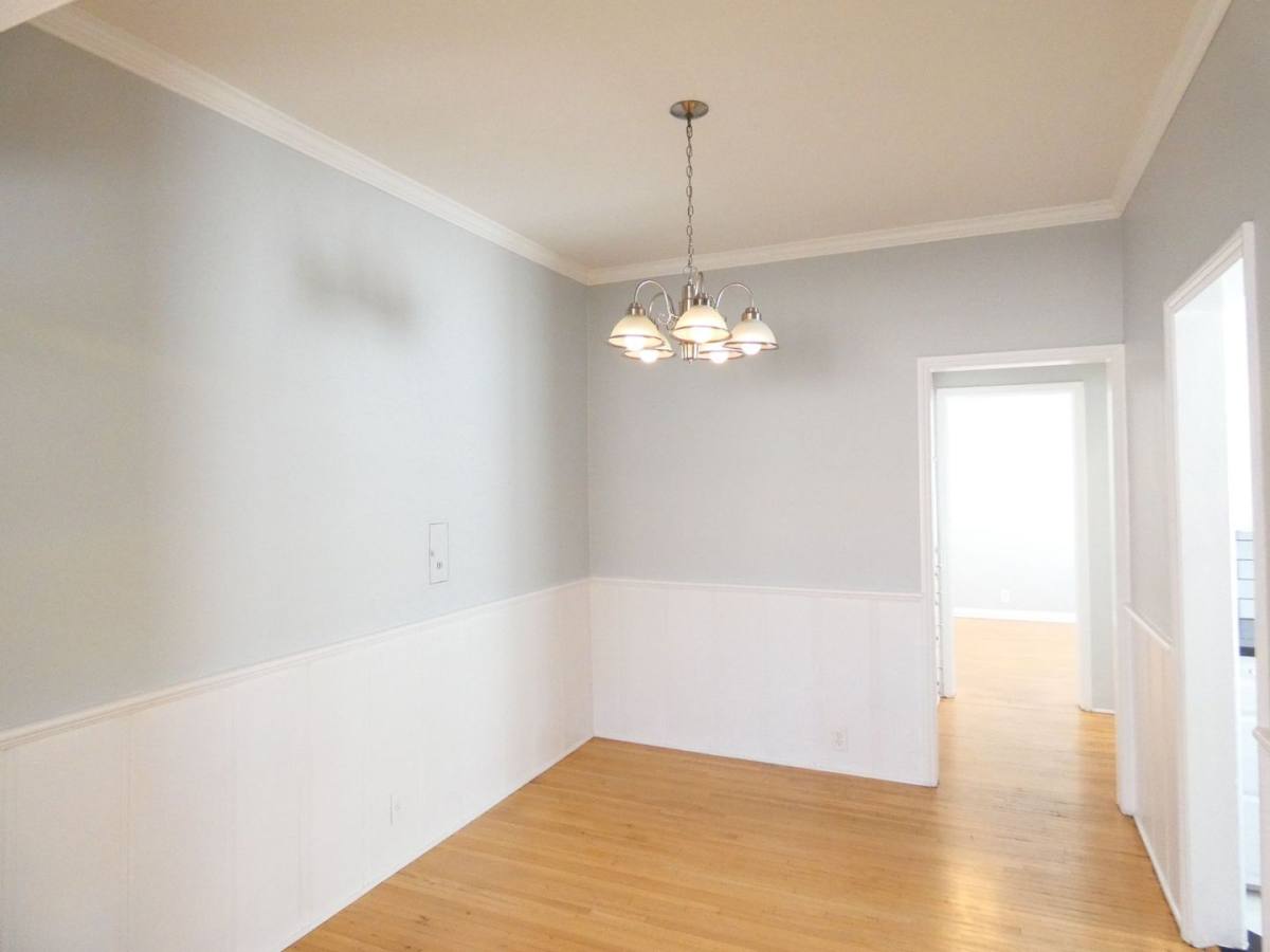 Apartment for rent at 2344 Chestnut Ave, Long Beach, CA 90806