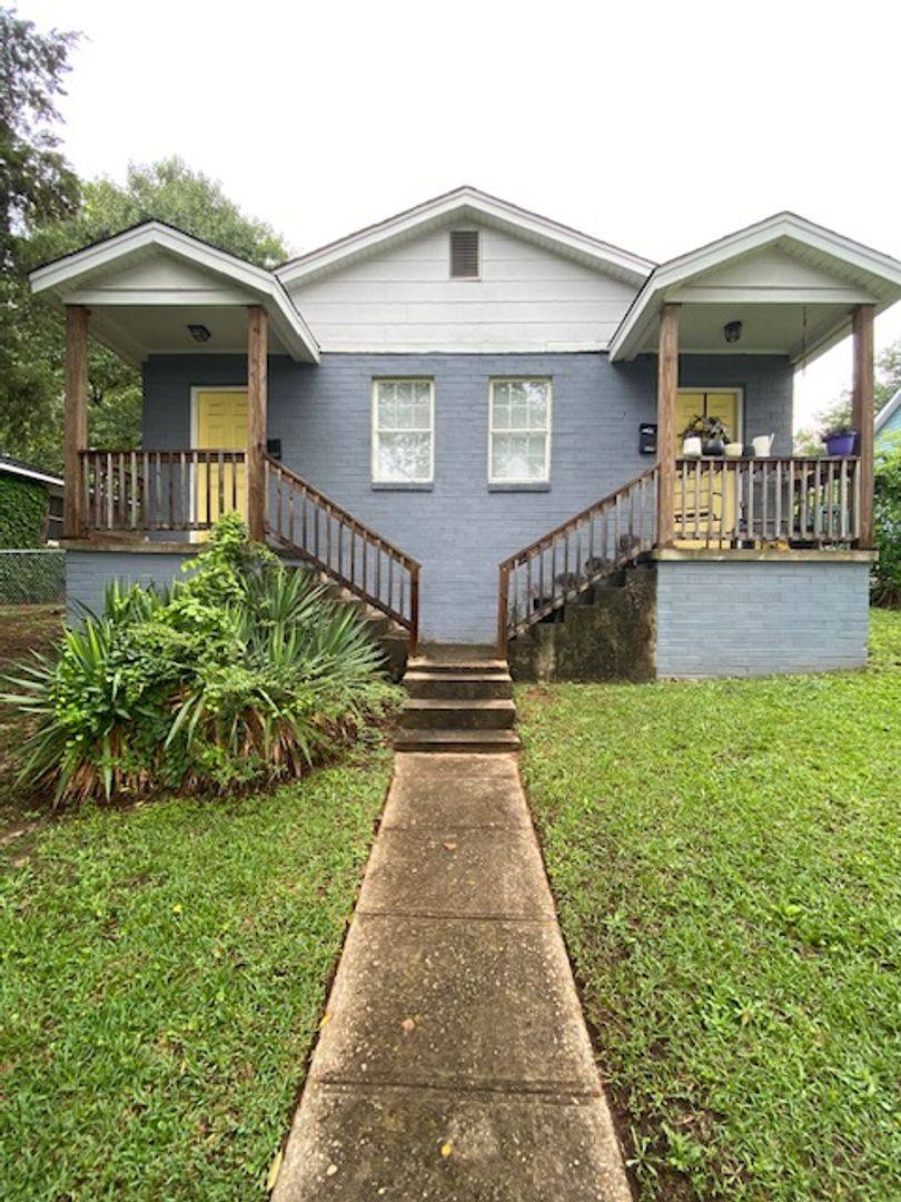 Apartment for rent at 2902-04 Park St, Columbia, SC 29201