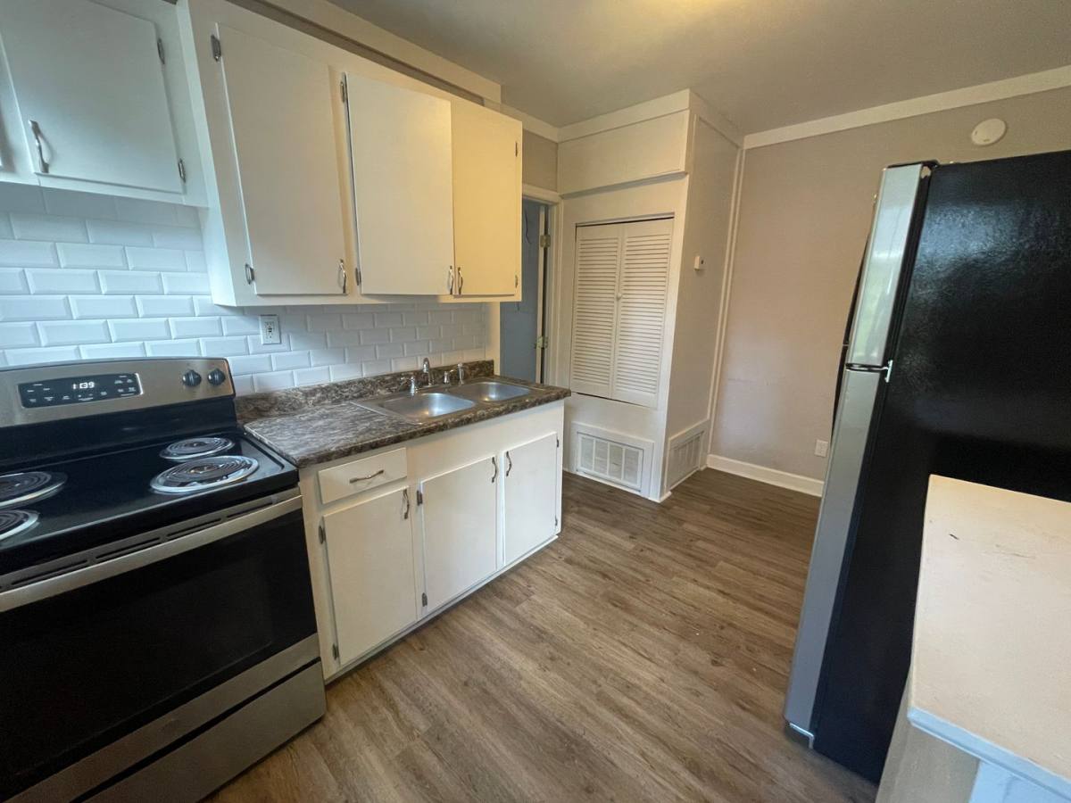 Apartment for rent at 2902-04 Park St, Columbia, SC 29201