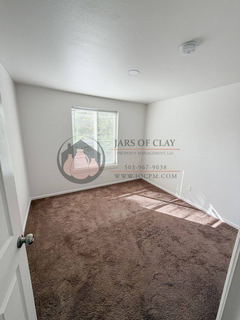 Apartment for rent at 6150 6160 Fircrest St SE, Salem, OR 97306