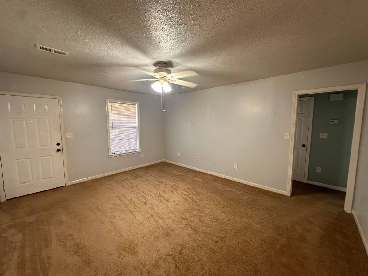 House for rent at 28 Katie Dr, Greenville, SC 29617