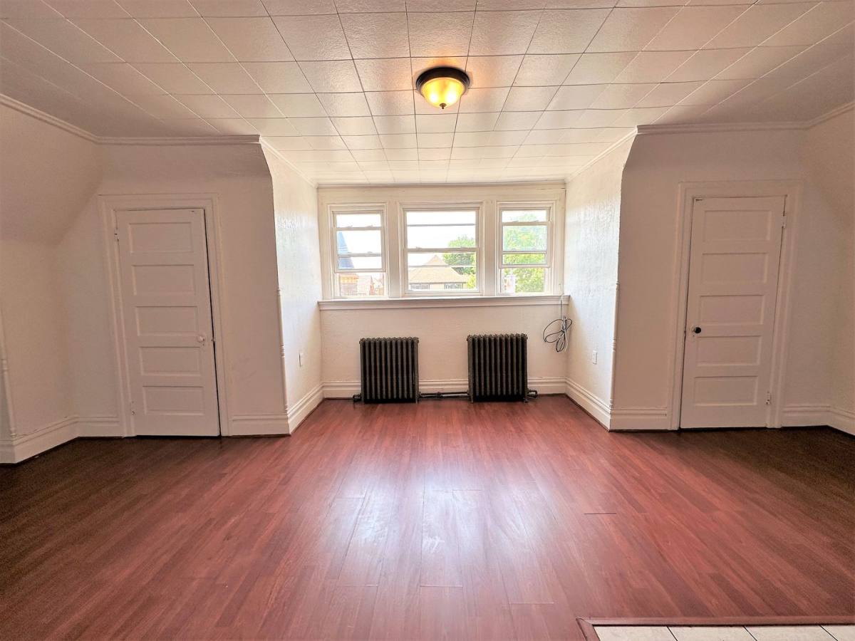 Townhouse for rent at 335 S Atlantic Ave, Pittsburgh, PA 15224
