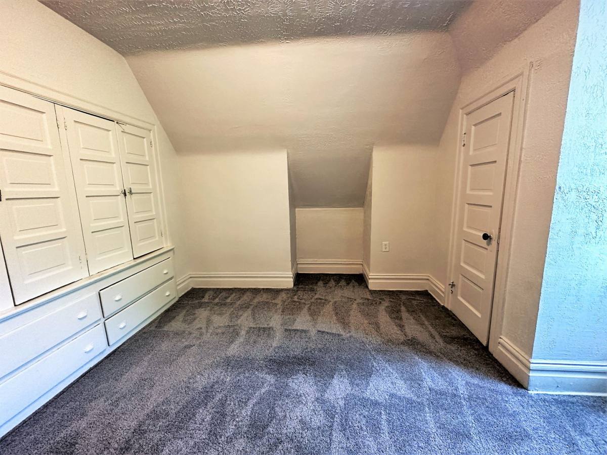 Townhouse for rent at 335 S Atlantic Ave, Pittsburgh, PA 15224