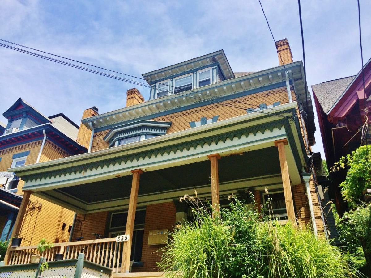 Townhouse for rent at 335 S Atlantic Ave, Pittsburgh, PA 15224