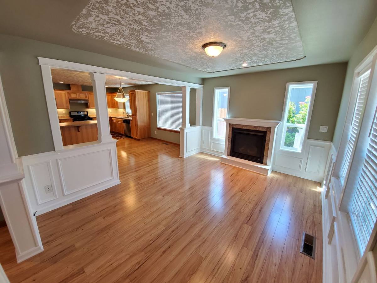 House for rent at 3800 Ryunkin St SE, Albany, OR 97322
