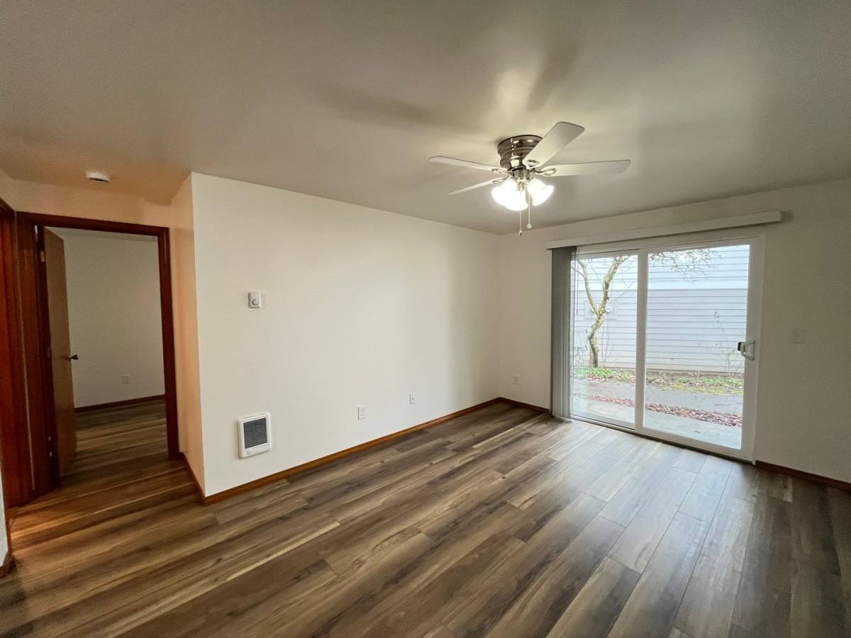 Condo for rent at 5482 SW Alger Ave, Beaverton, OR 97005