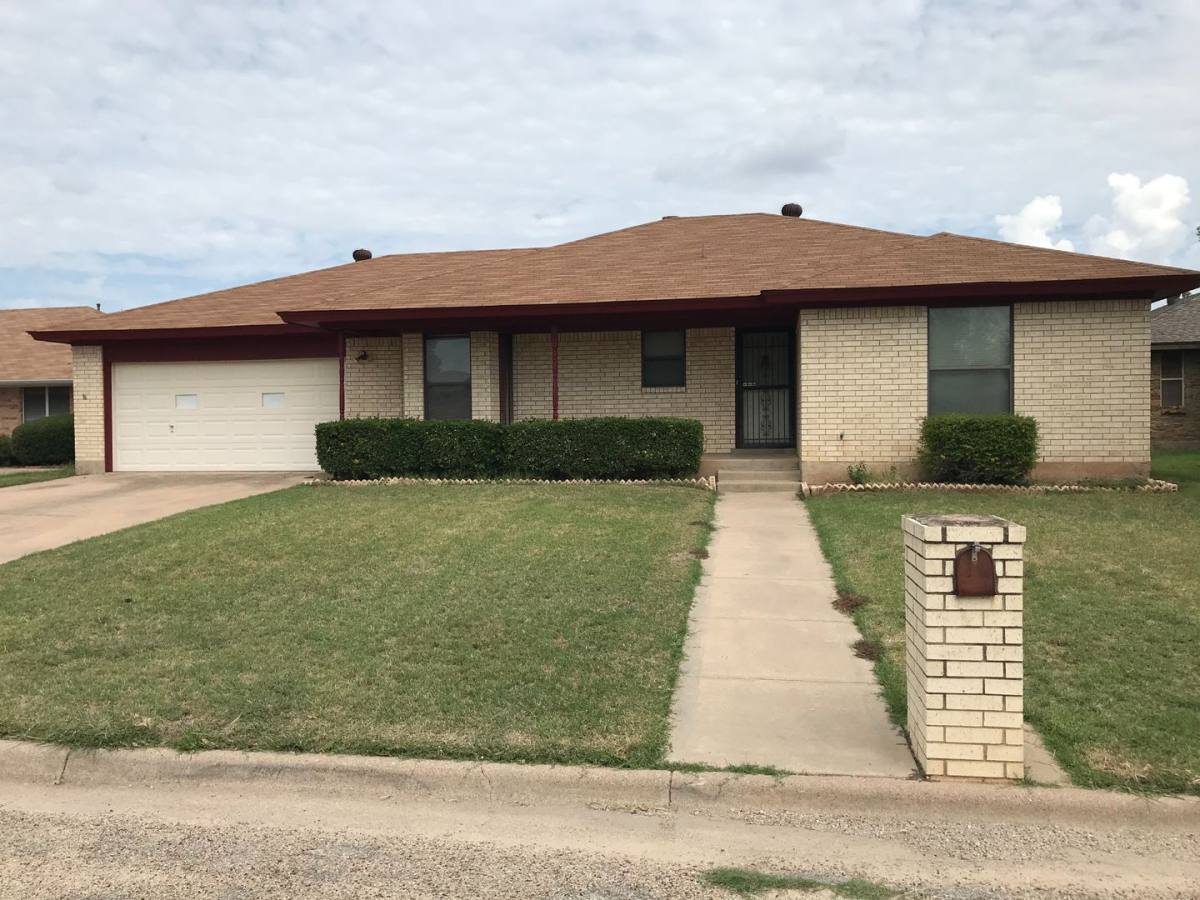 House for rent at 5225 Hunters Circle, Abilene, TX 79606