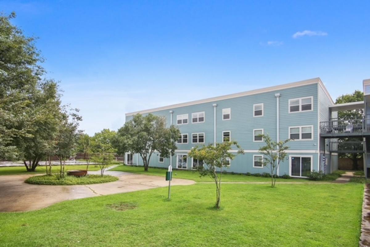 Apartment for rent at 3251 Saint Ferdinand St #B111, New Orleans, LA 70126