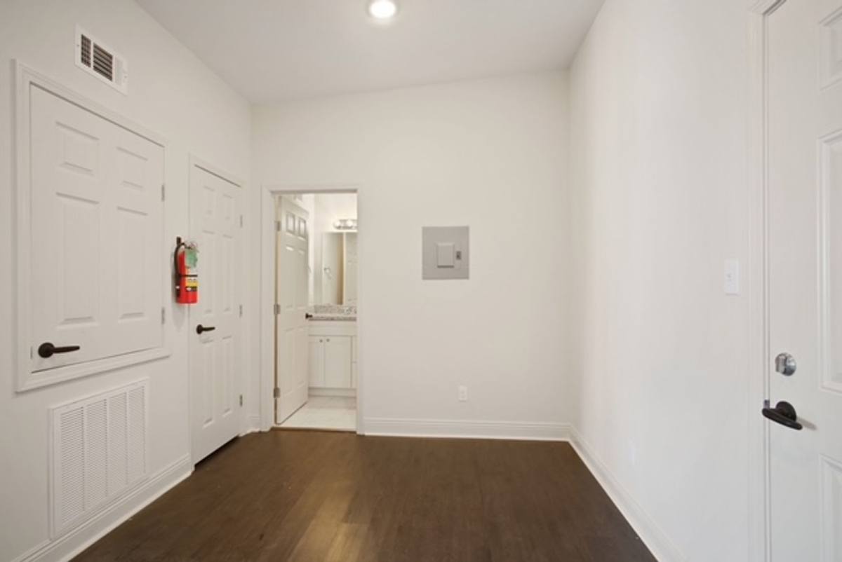 Apartment for rent at 3251 Saint Ferdinand St #B111, New Orleans, LA 70126