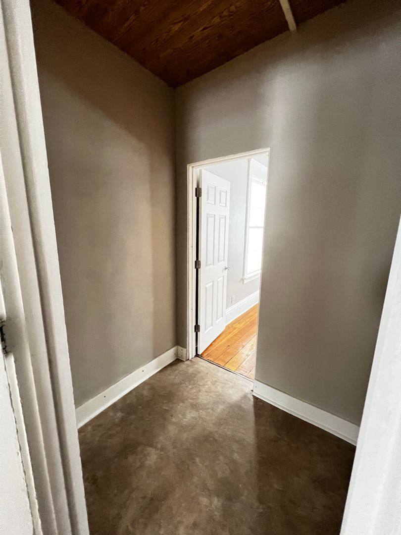 Apartment for rent at 914 23rd St, Rock Island, IL 61201
