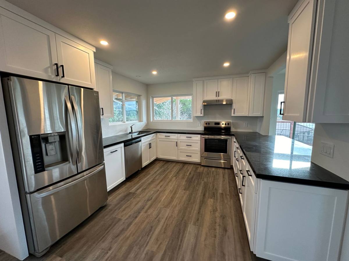 Apartment for rent at 735 N Trigo Lane, Paso Robles, CA 93446