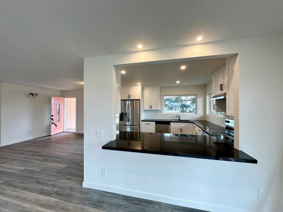 Apartment for rent at 735 N Trigo Lane, Paso Robles, CA 93446