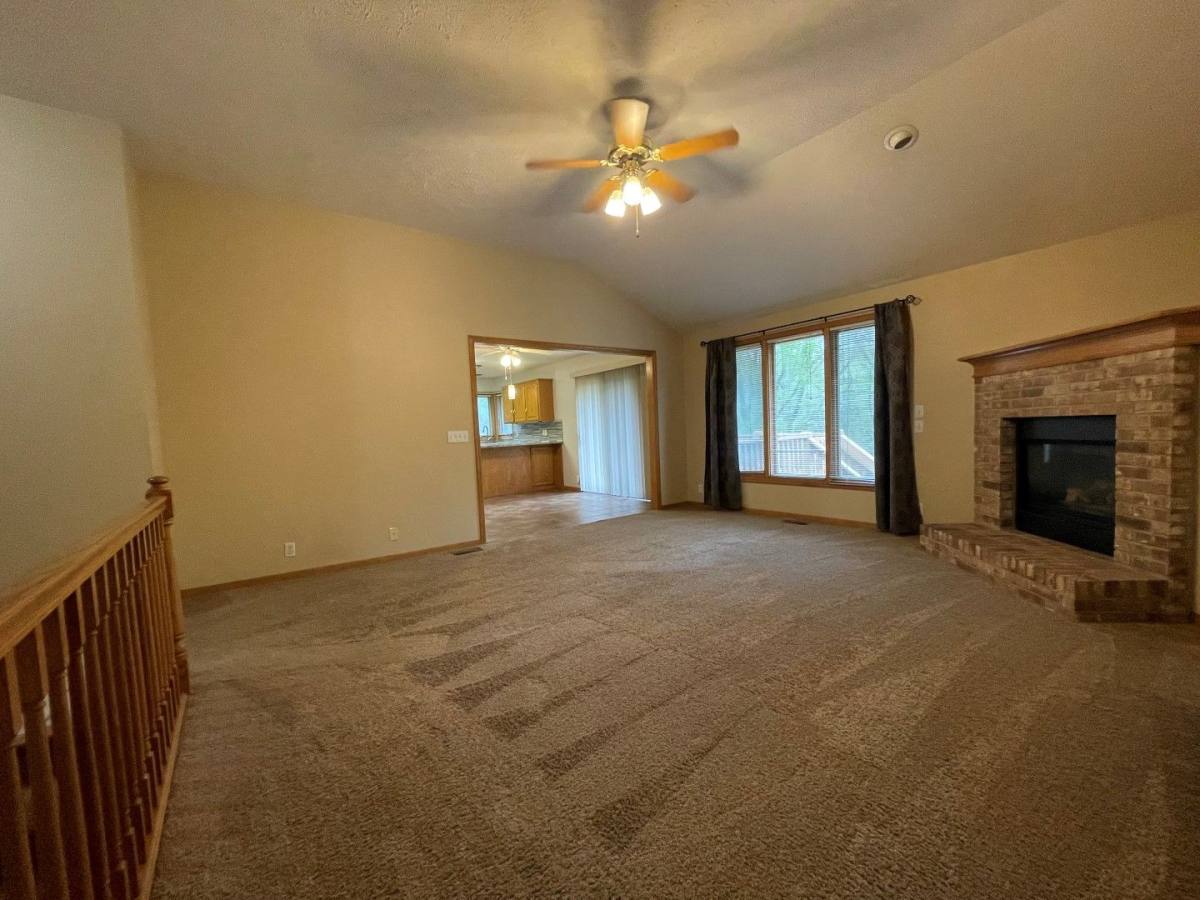 House for rent at 4014 Buccaneer Blvd, Plattsmouth, NE 68048