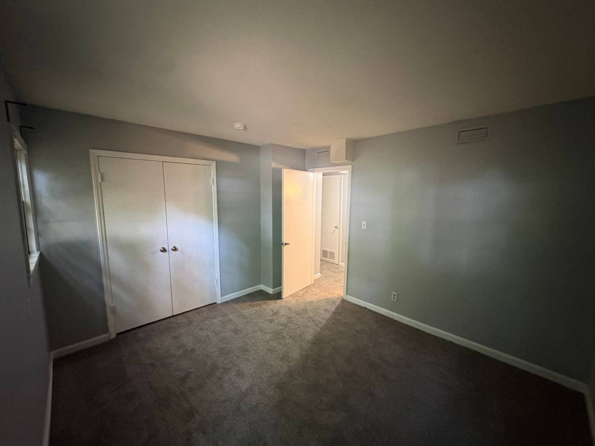 House for rent at 1740 Camden Rd, Winston Salem, NC 27103